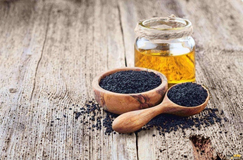 روغن سیاه دانه: اکسیر سیاه طبیعت و خواص شگفت انگیز آن